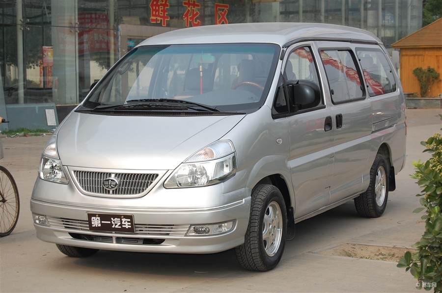  p data-id="gnyx5kc7jj">一汽自由风mpv外观流线动感,造型时尚前卫