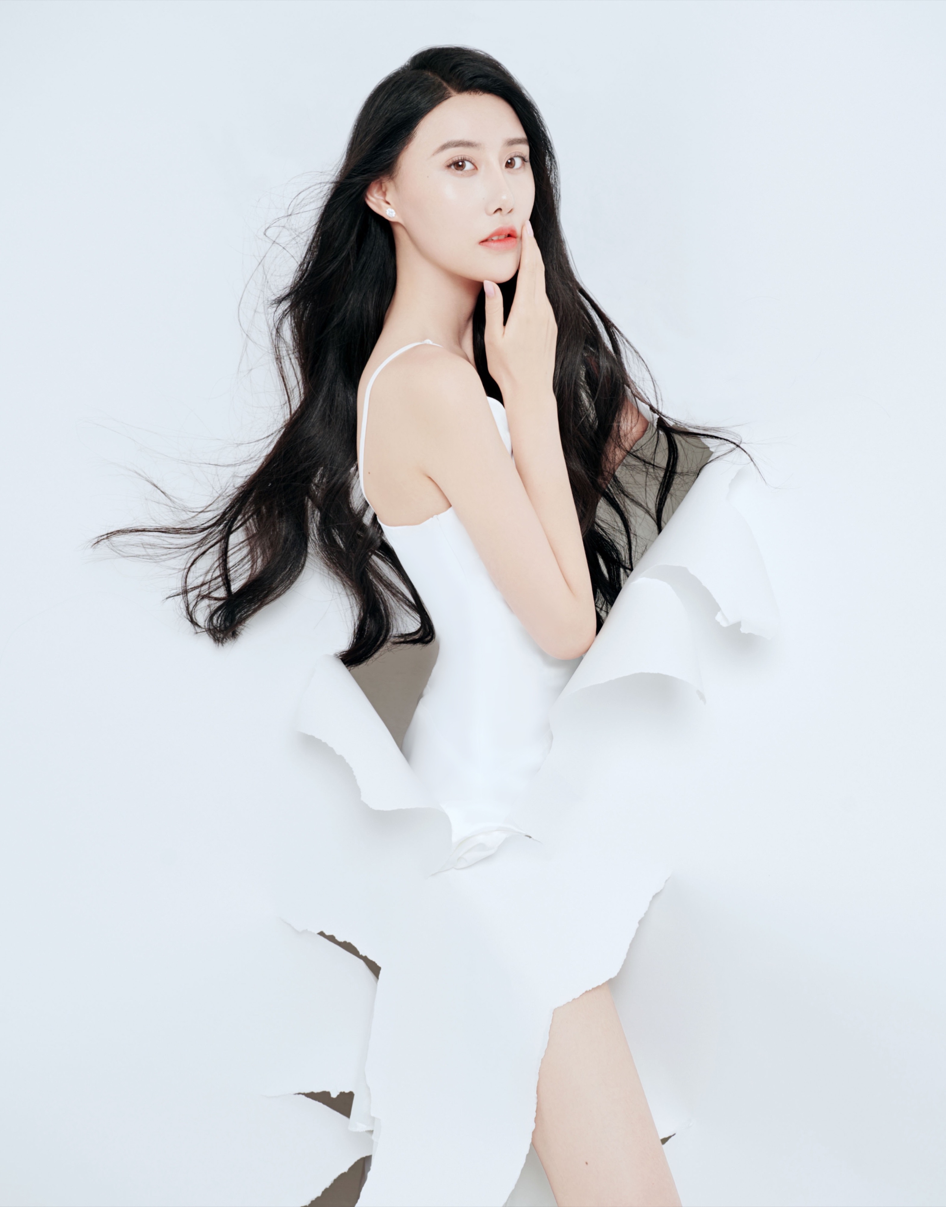 x">吴晴,出生于山东省淄博市,毕业于北京电影学院,中国内地女影视演员