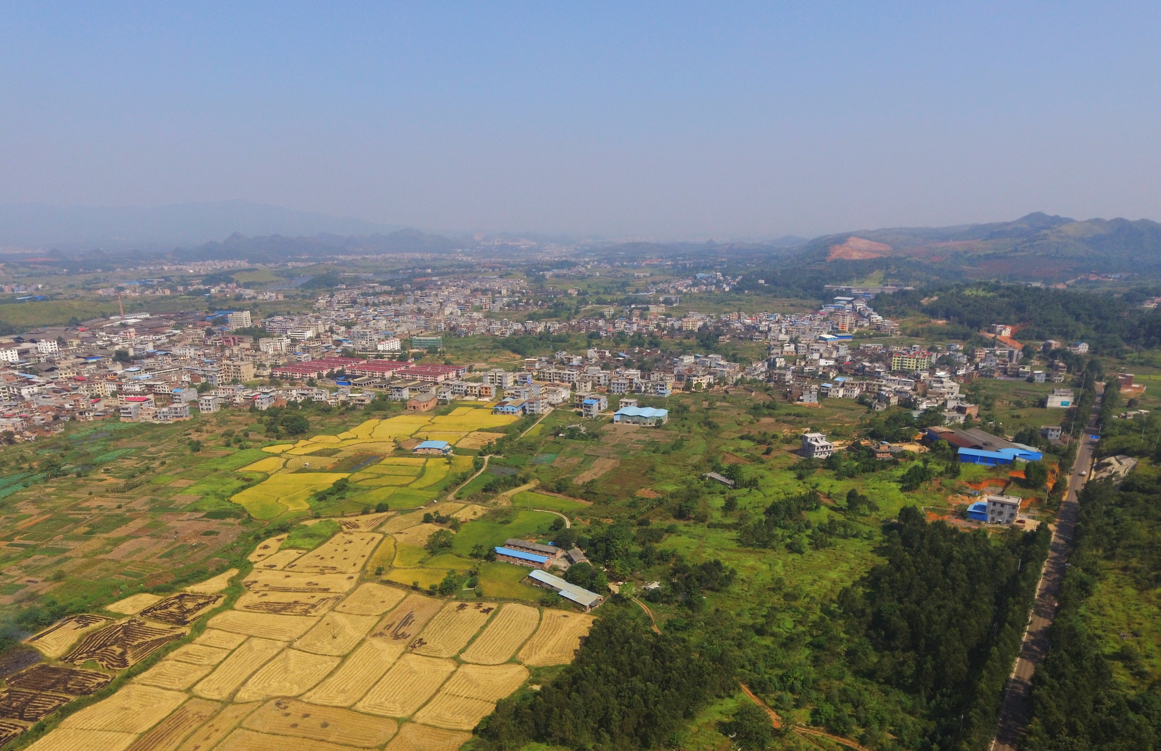  p>塘村镇,湖南省郴州市嘉禾县下辖镇,地处县城南面,东与袁家镇,临武