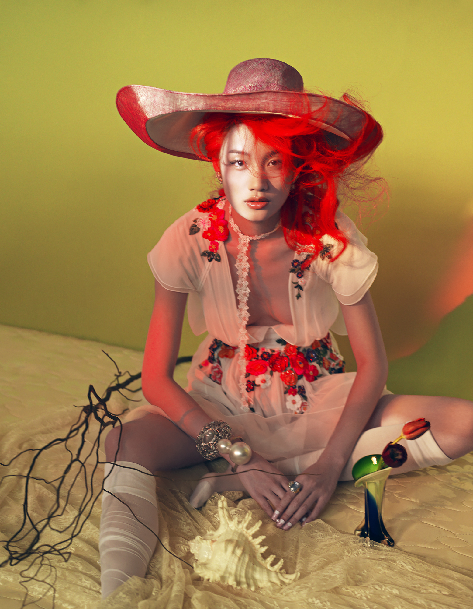 data-lemmaid="11968">80后 /a>,中国著名时尚摄影师