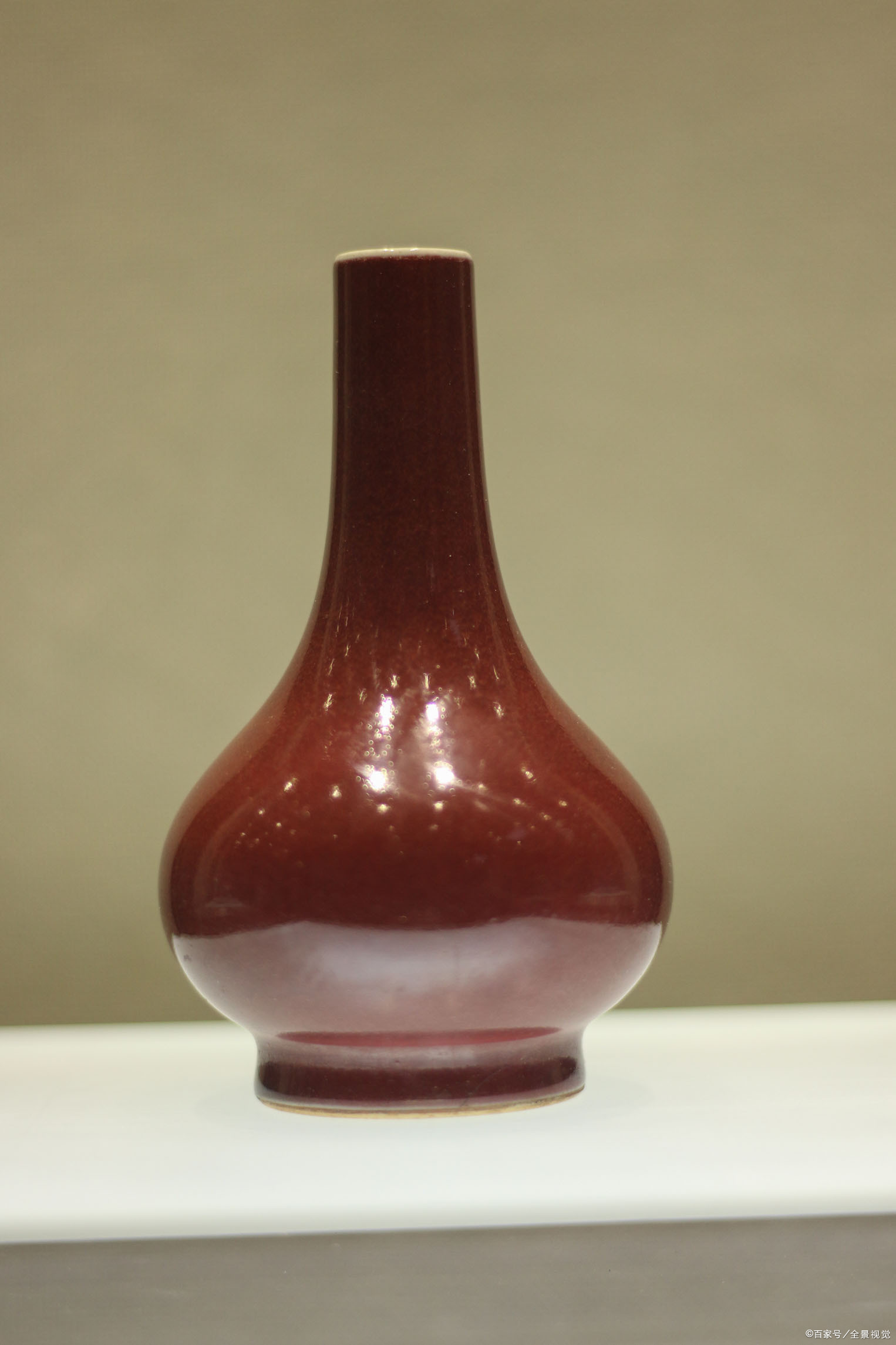 清時代 康熙年製 豆紅釉苹果尊・時代物・古陶磁・古賞物・旧家買出品 清時代 康熙年製 豆紅釉苹果尊・時代物・古陶磁・古賞物・旧家買出品