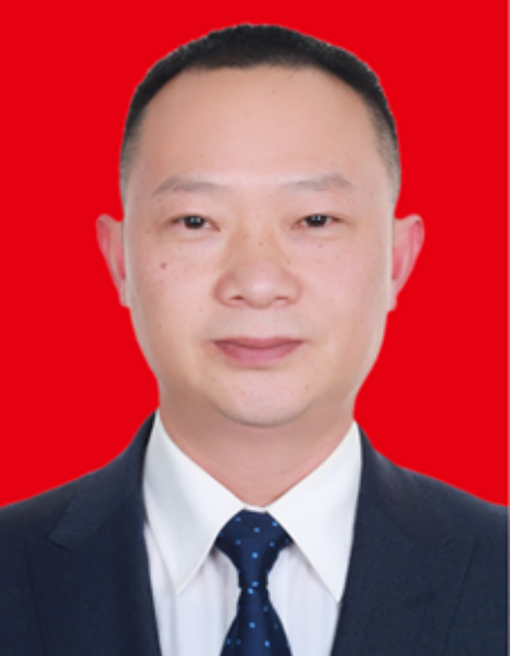 何晓东,现任四川省广元市利州区委教育