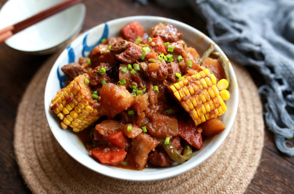 排骨乱炖玉米