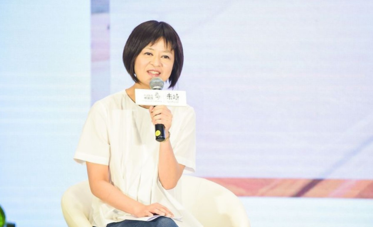 注重拍照和美型的“全民打卡”时代，如何过精致慢生活？_百科TA说