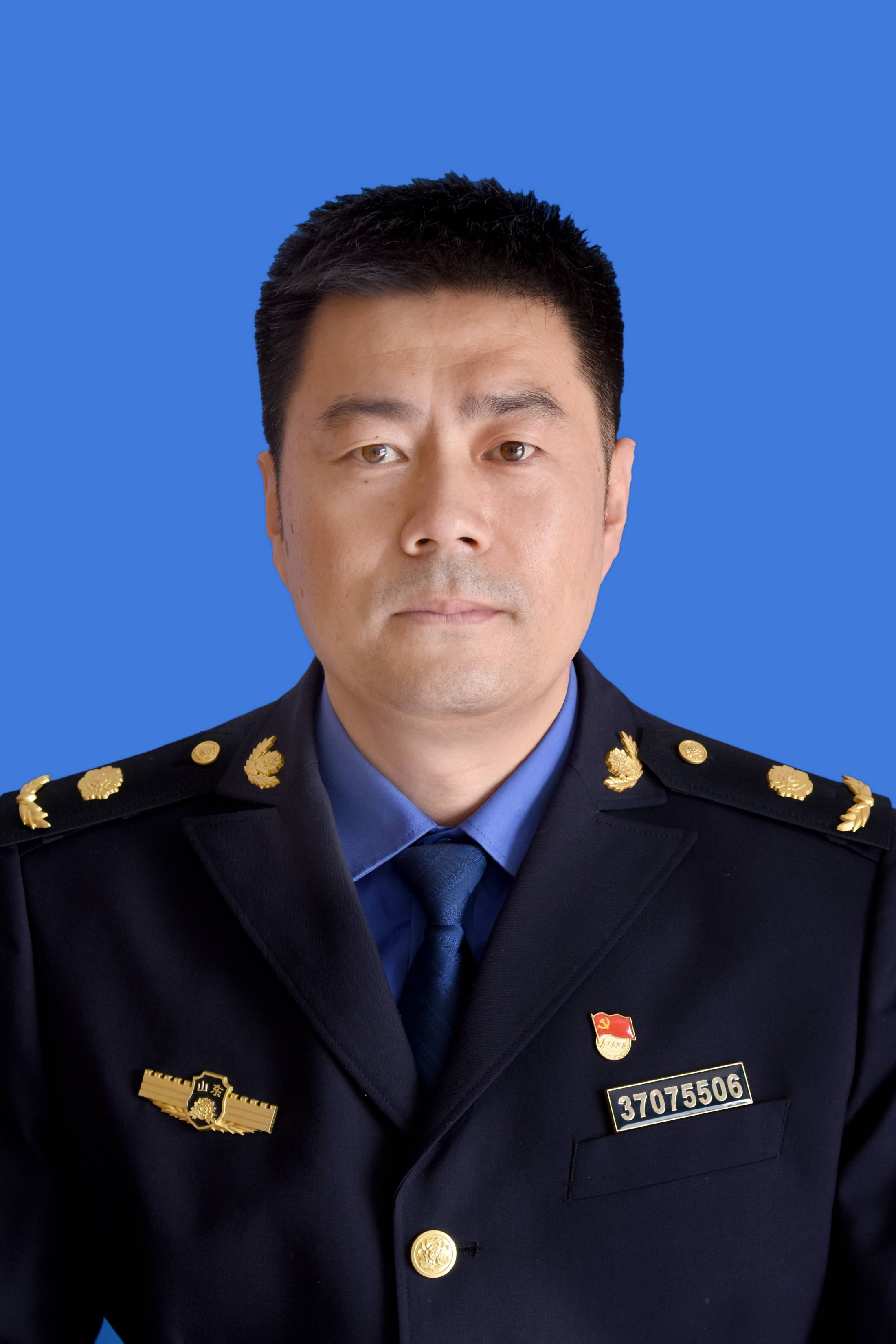  /p> p data-id="tpxjmi6pt8qi">现任山东省潍坊市临朐县综合行政执法