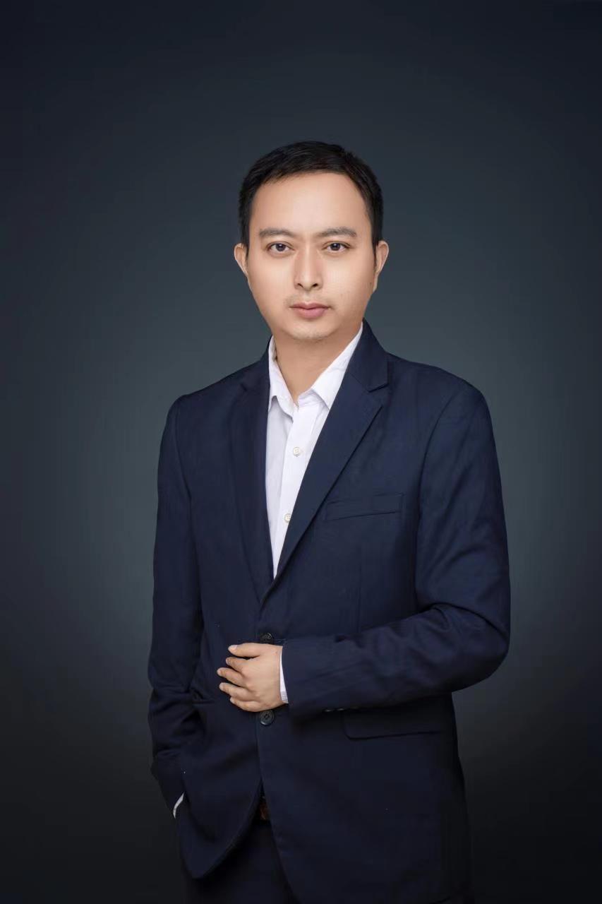  p data-id="gn74ouotlm">白伟,生于 a target