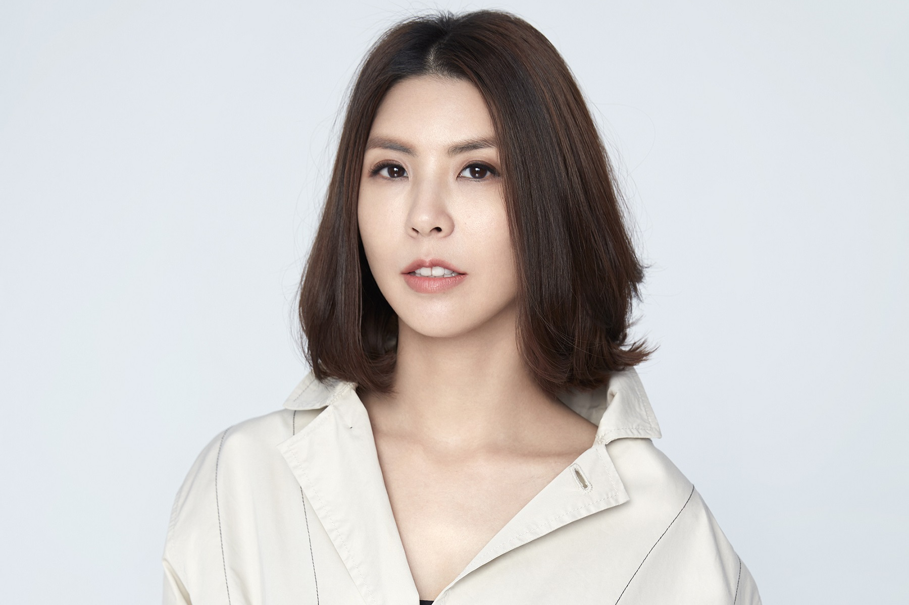  p>许茹芸(valen hsu),原名许宏琇,1974年9月20日出生于台湾省台北市