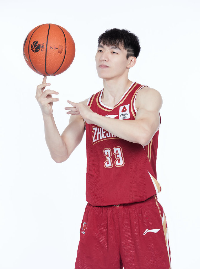 吴前,1994年7月7日出生于 a target="_blank" href="/item/浙江">浙江