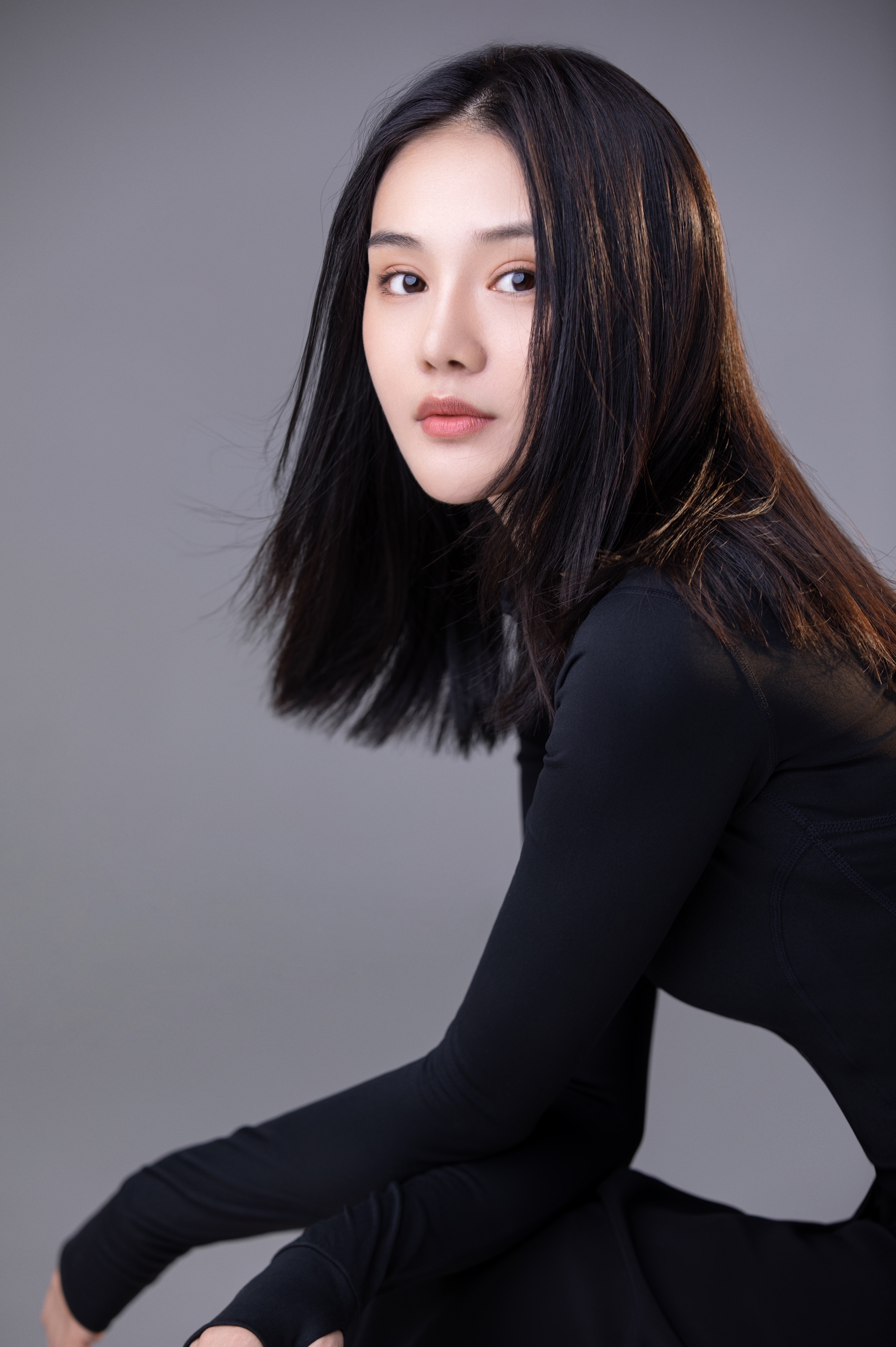  p data-id="gnfga2oz6r">裘梦娇,中国青年女演员.