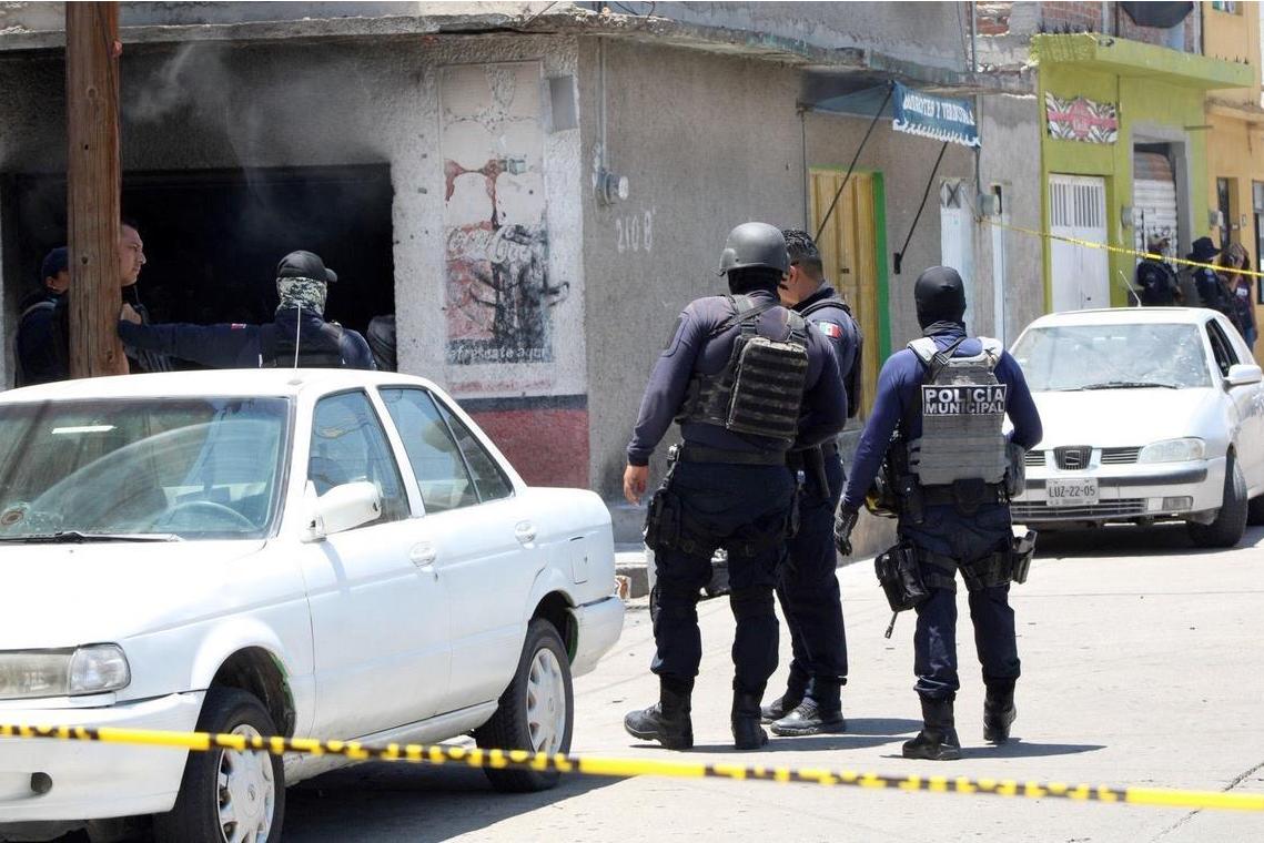 2021年11月13日墨西哥武装袭击事件