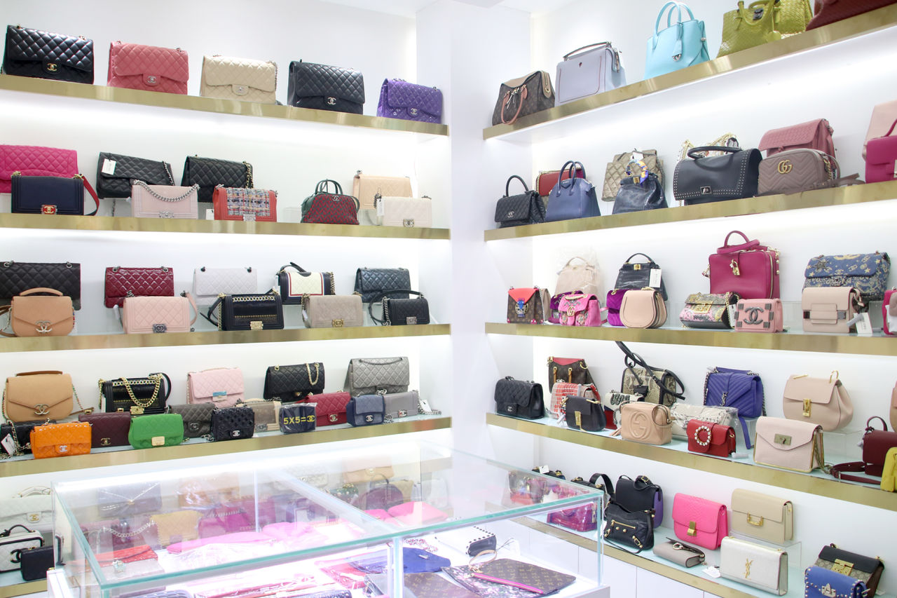 杭州爱纯箱包有限公司