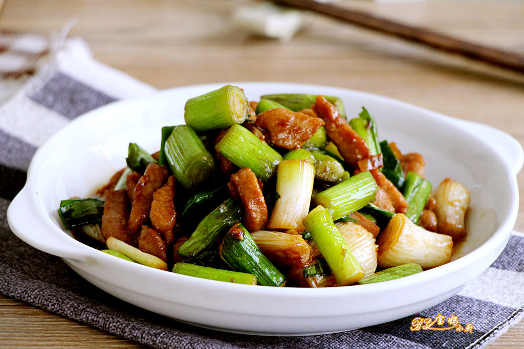 蒜苗炒咸肉片