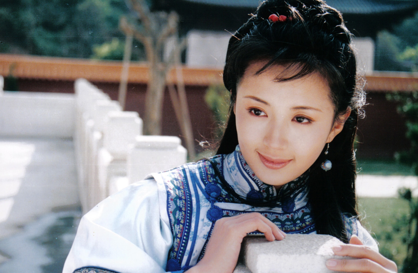  p>杨童舒,1975年5月7日出生于吉林省吉林市,中国内地女演员,亚洲彩虹