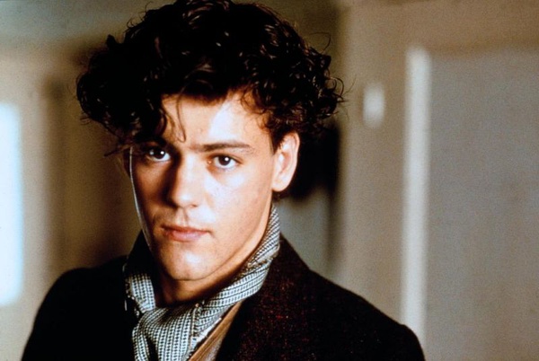 鲁珀特.格雷夫斯