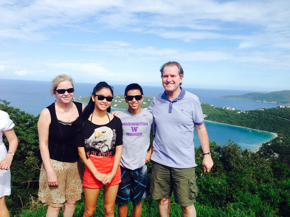  p>拉娜·孔多尔(lana condor),1997年5月11日出生于越南芹苴市,美国