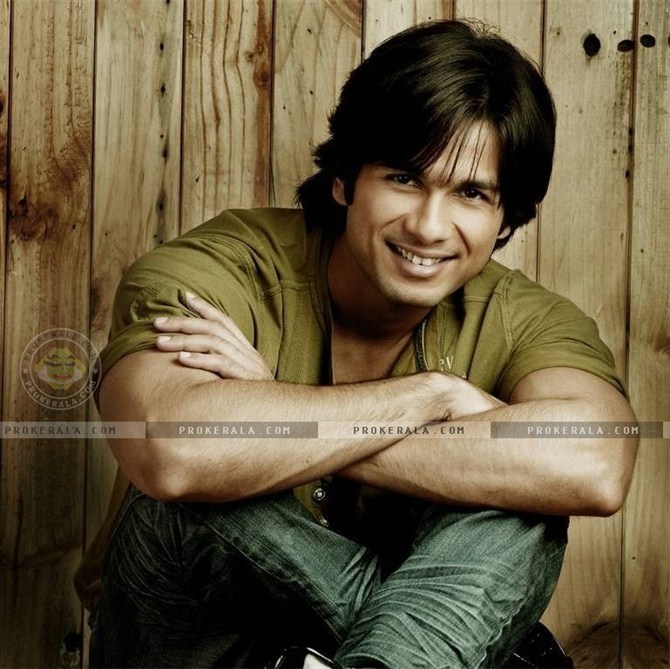  p>沙希德·卡普,男,1981年2月25日出生于孟买,印度演员.