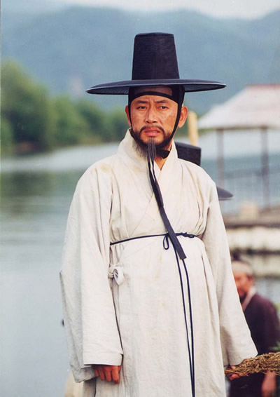 j5">《医道》是由韩国mbc公司于1999年11月22日推出的一部古装电视剧