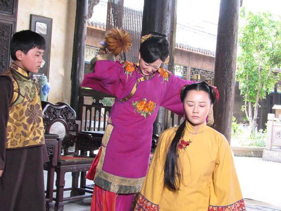 牌坊下的女人