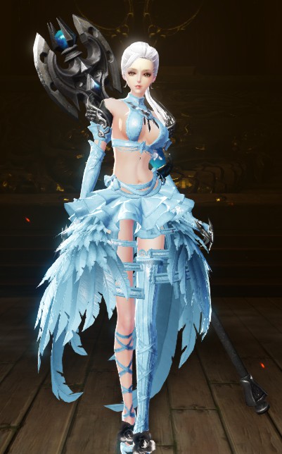  p>黑燕:是游戏天谕2015年3月19日出品的一件女性时装,结合了黑燕的