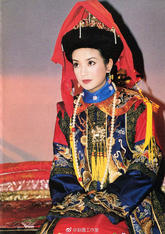 小燕子,是琼瑶经典古装电视剧《 a target="_blank" href="/item/还珠