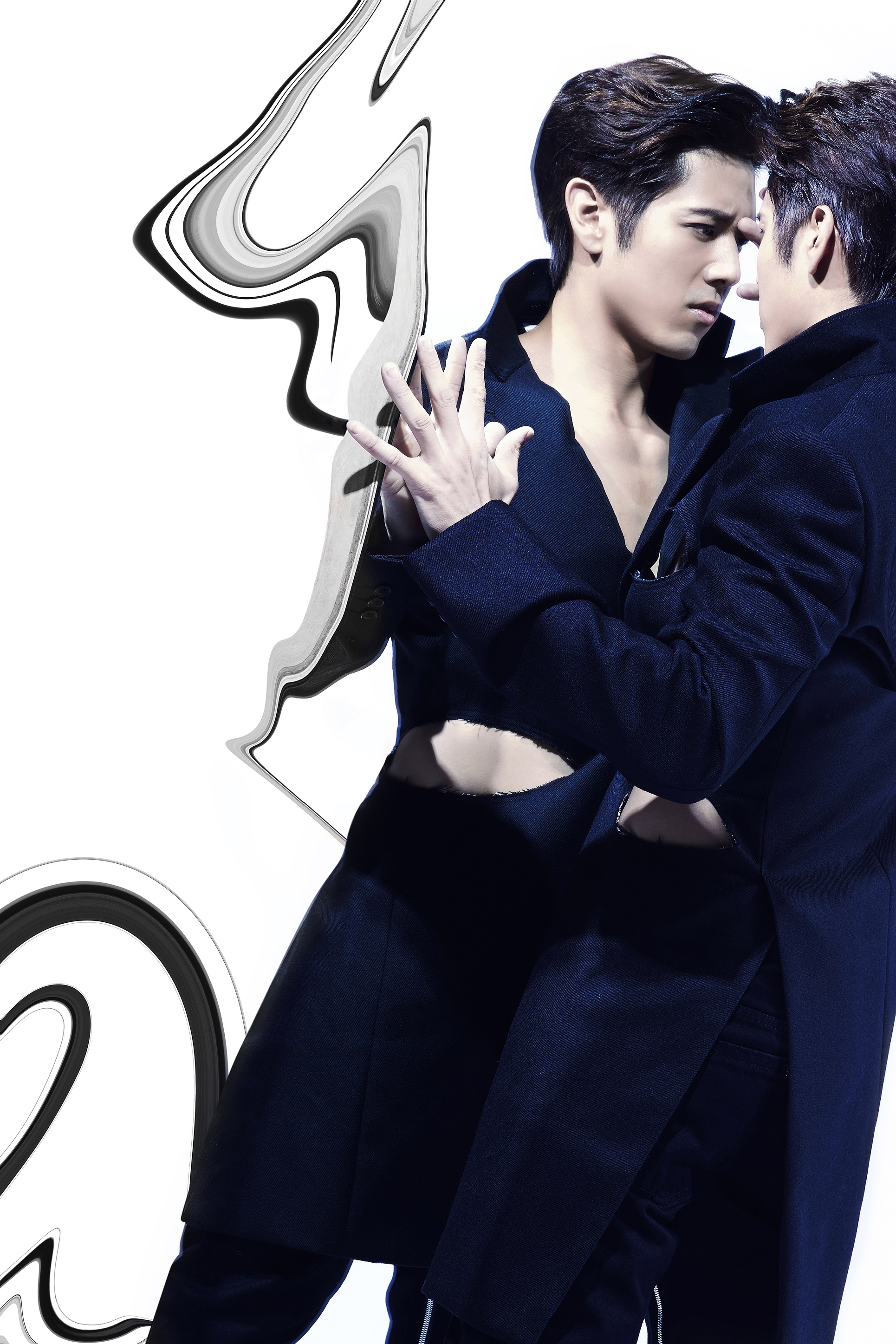 胡宇威(george hu),原名胡宇崴,1982年7月24