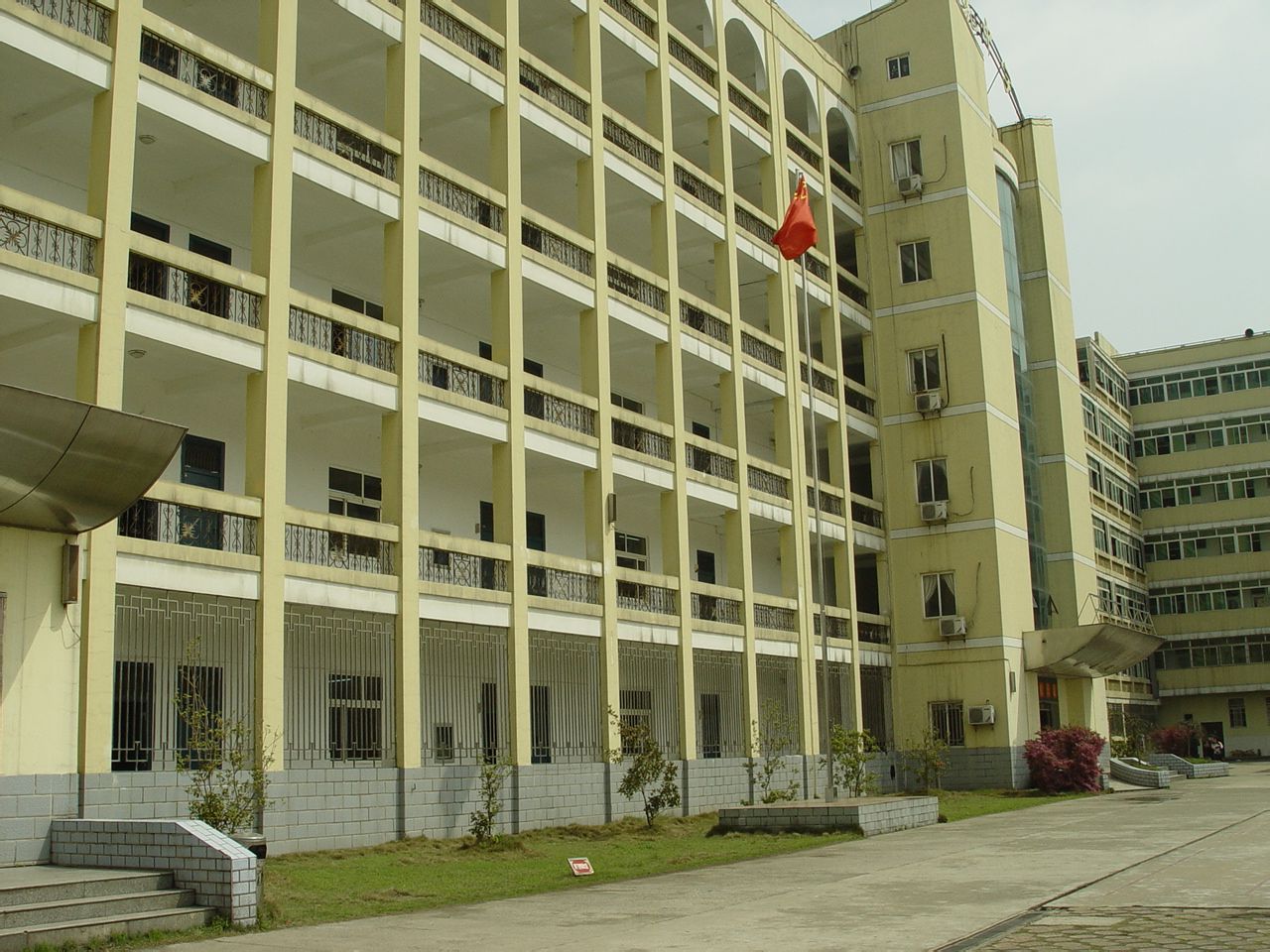九江晨光中学