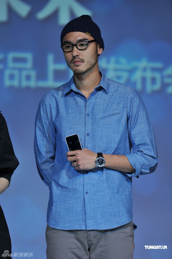 >阮经天( i>ethan juan /i>),1982年11月8日出生于中国台湾台中市眷村