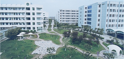湖北省汉川市第一高级中学