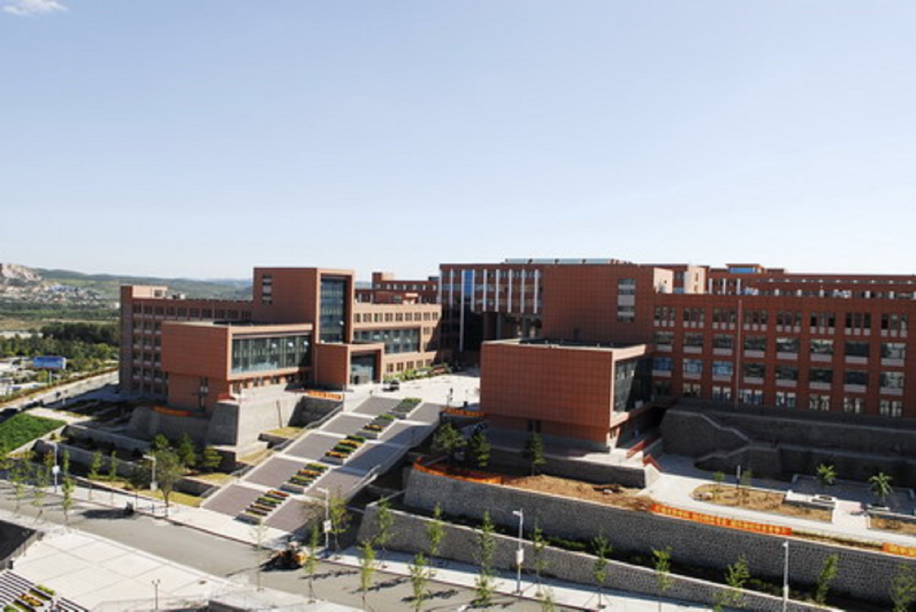 朝阳高等师范专科学校