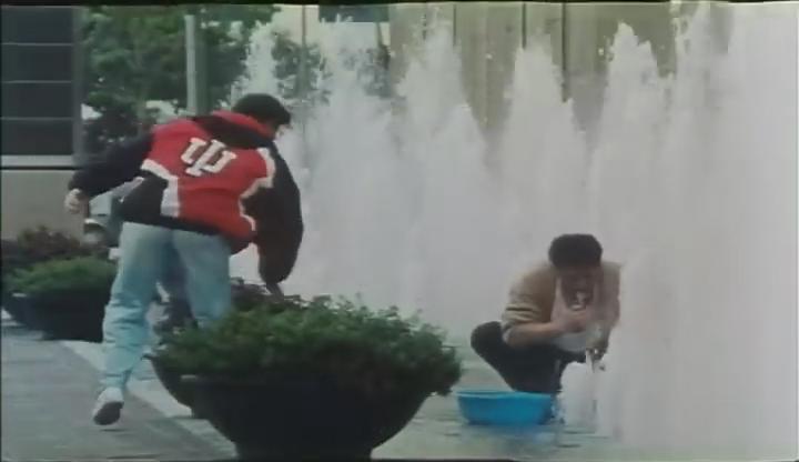  p>《蜡笔小小生》又名《臭屁王》,是由朱延平执导,郝邵文,朱茵