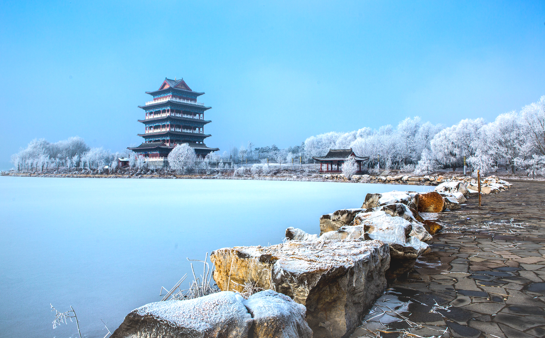  p>康宁湖文化主题公园,是国家aaa级旅游景区.