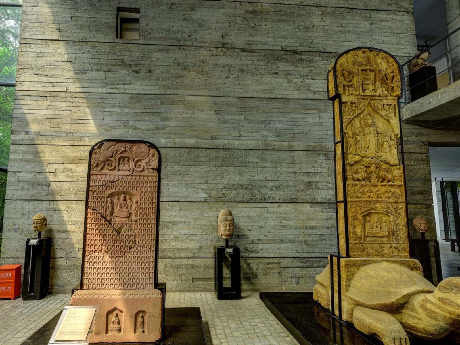 私立的小型主题性博物馆,收藏有自远古到明清时期的石刻艺术品1000多