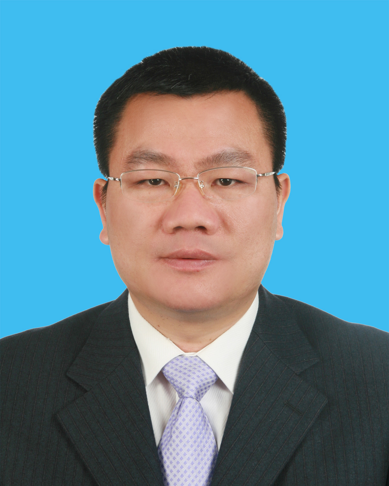  /p> p>现任福建省漳州市诏安县委副书记,县政府县长,党组书记. /p>