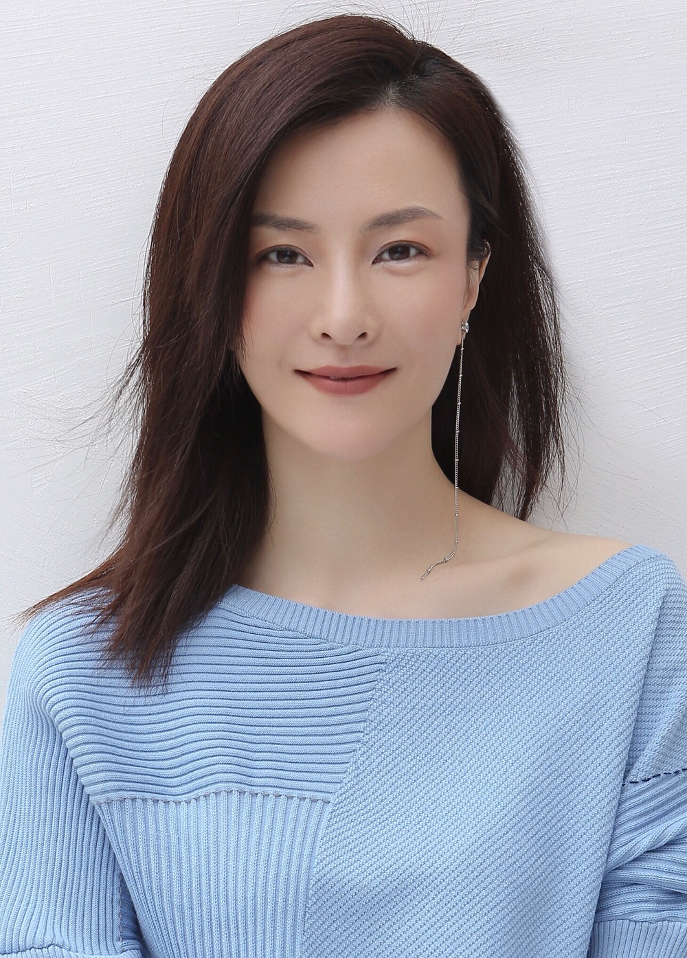  p>刘孜, 11月13日出生于贵州省遵义市,中国内地女演员,设计师,zi品牌