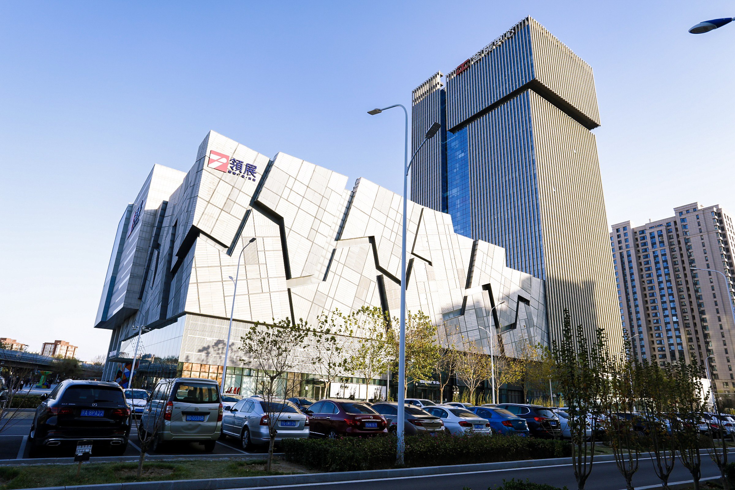  p>领展购物广场·京通(原名京通罗斯福广场)位于北京市通州区梨园