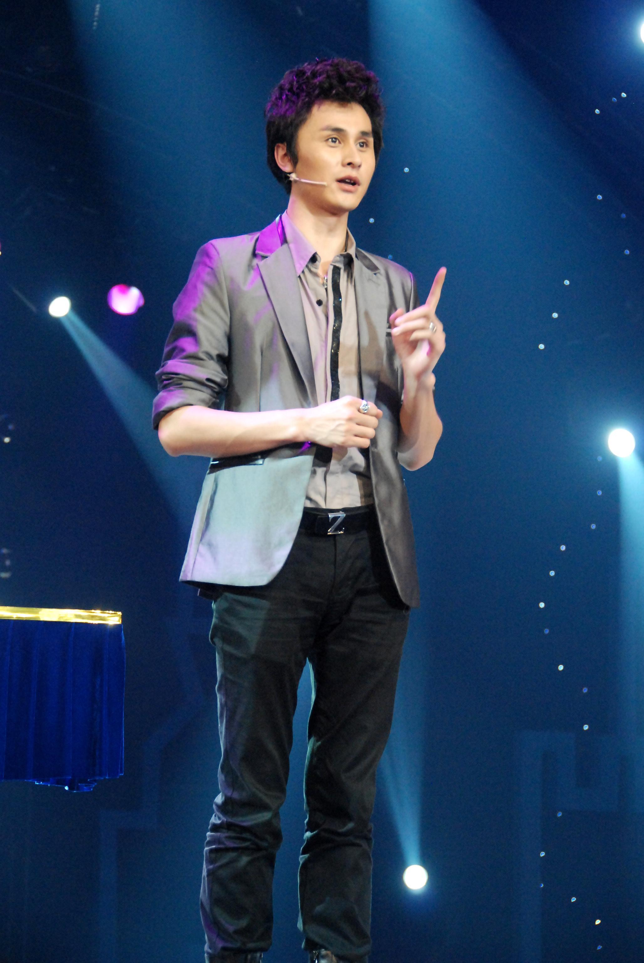 id="tsibcqoascfu">刘世杰,男, span class="psl-tag">职业魔术师 