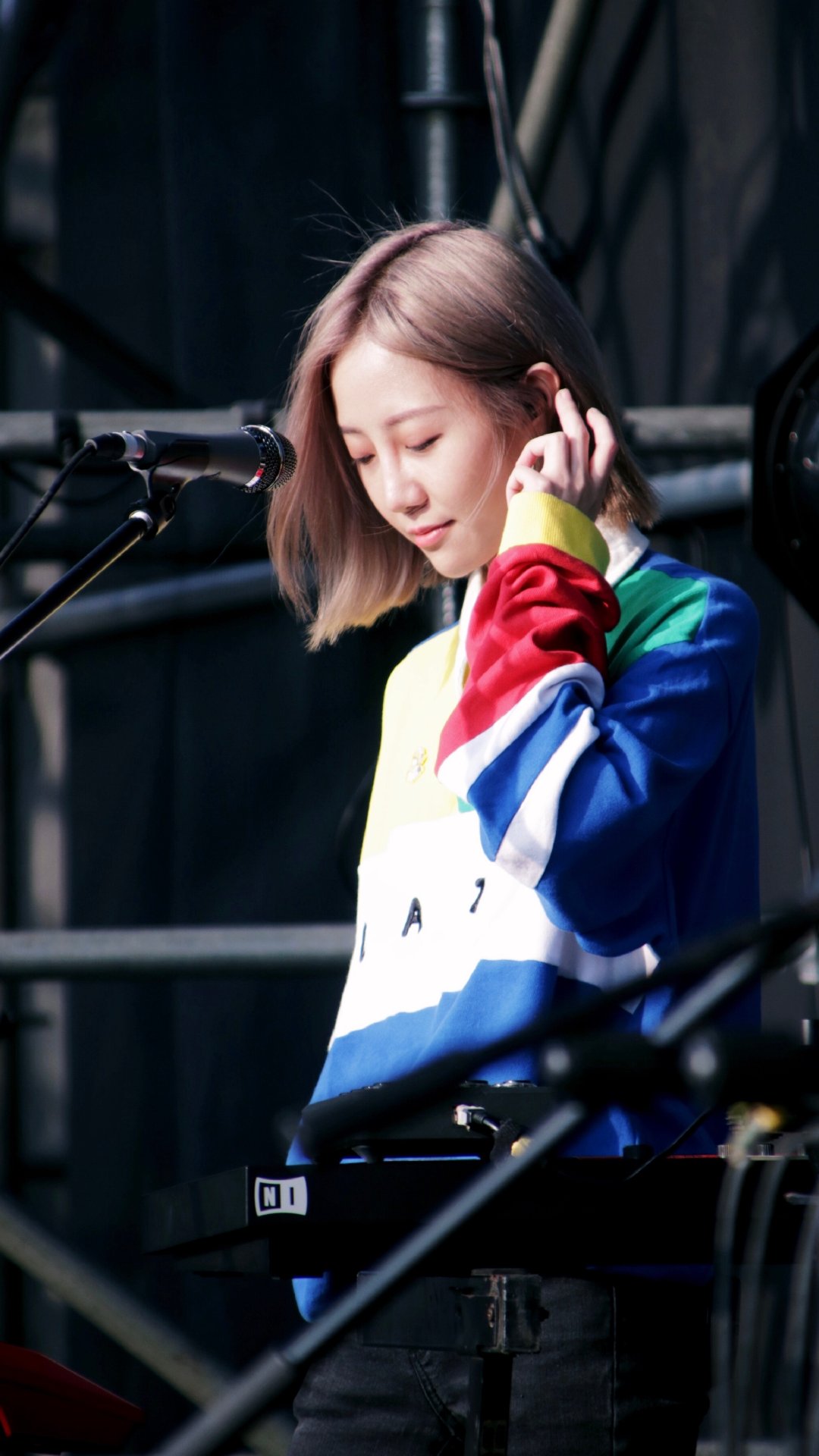  p data-id="gnzz57v97s">杜飞儿,又名咪咪,19