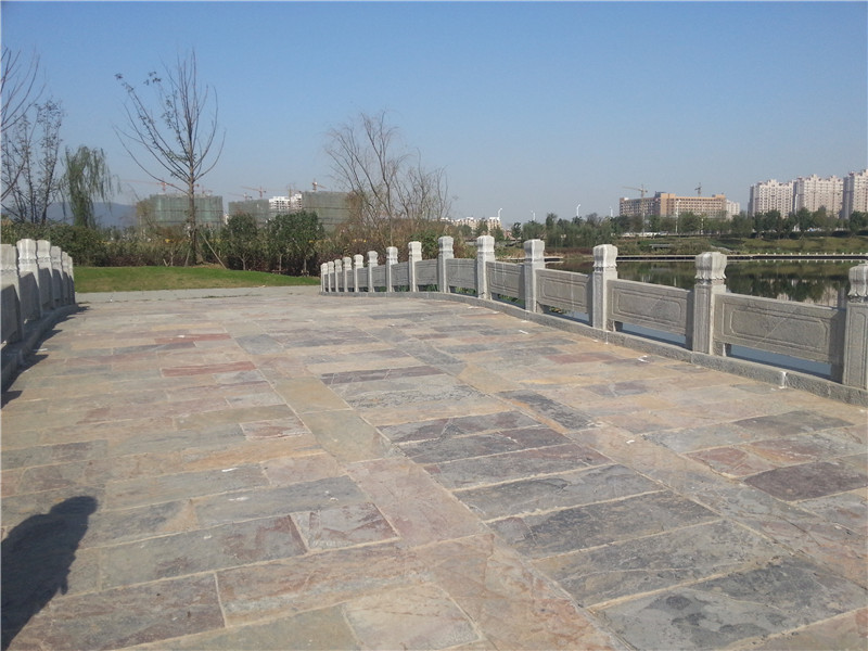  p data-id="sobzyo7guchh">建南和尚桥,位于中国江苏省南京市江宁区