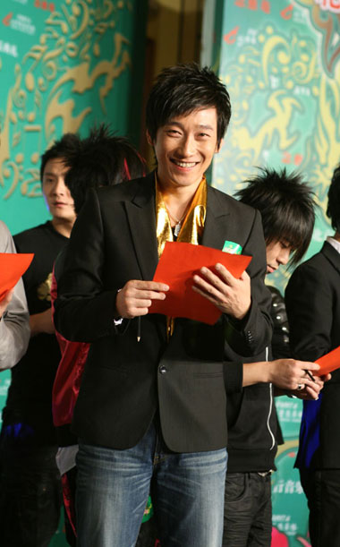  p>《奇迹》是 a target="_blank" href="/item/满江/1075041" data