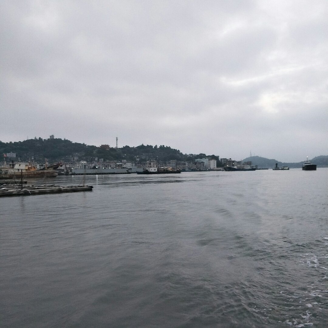  p data-id="gnhhse1jnp">沙埕镇,隶属于福建省宁德市福鼎市,地处福鼎