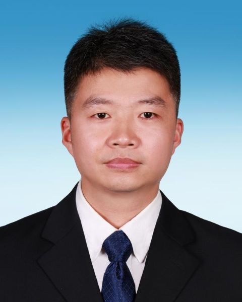张大伟