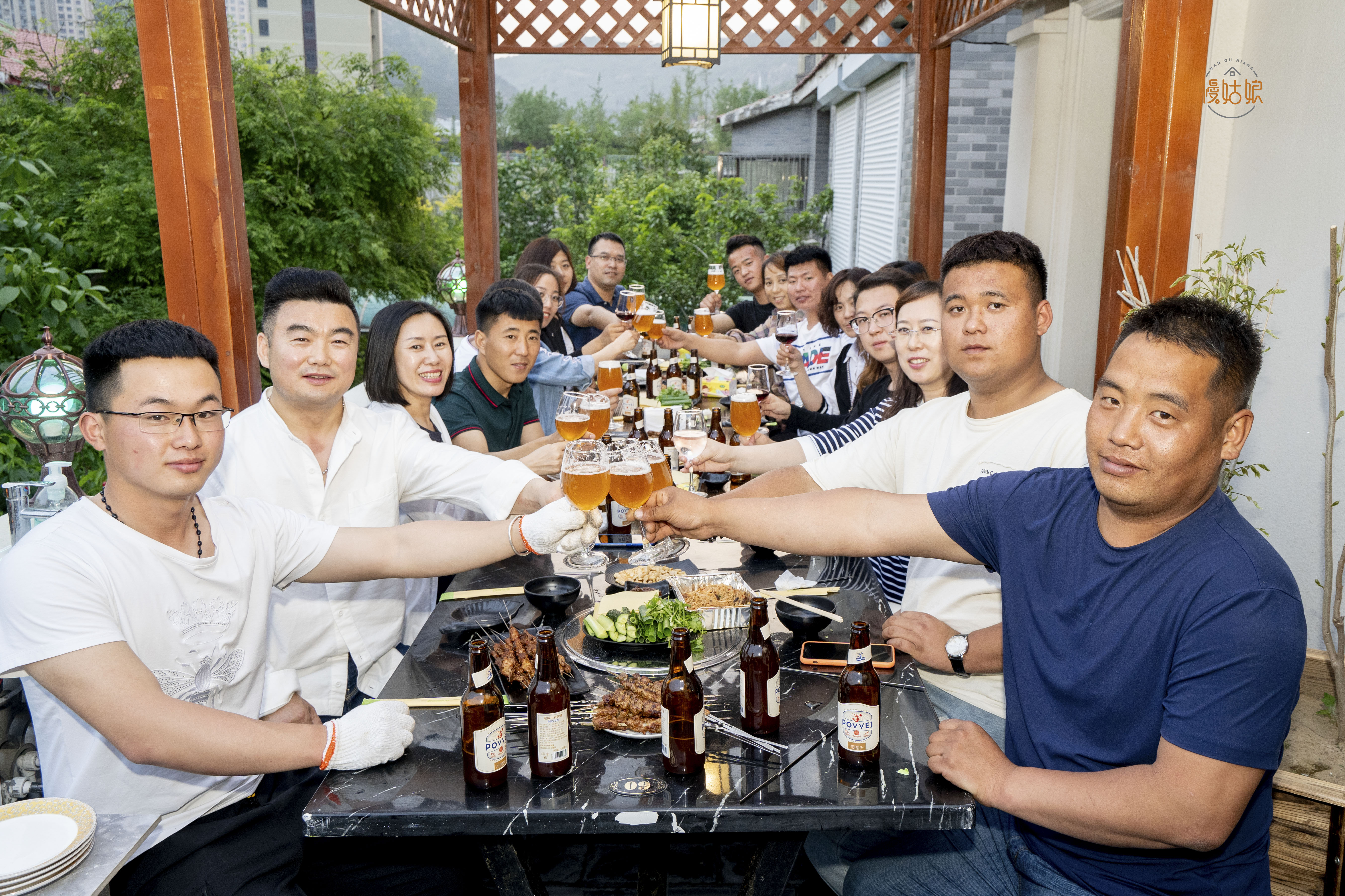 致力于"让聚会更美好",专注休闲娱乐派对,打造多种娱乐场景的集合,为