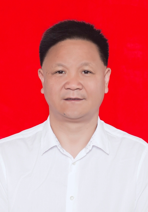 张文伟