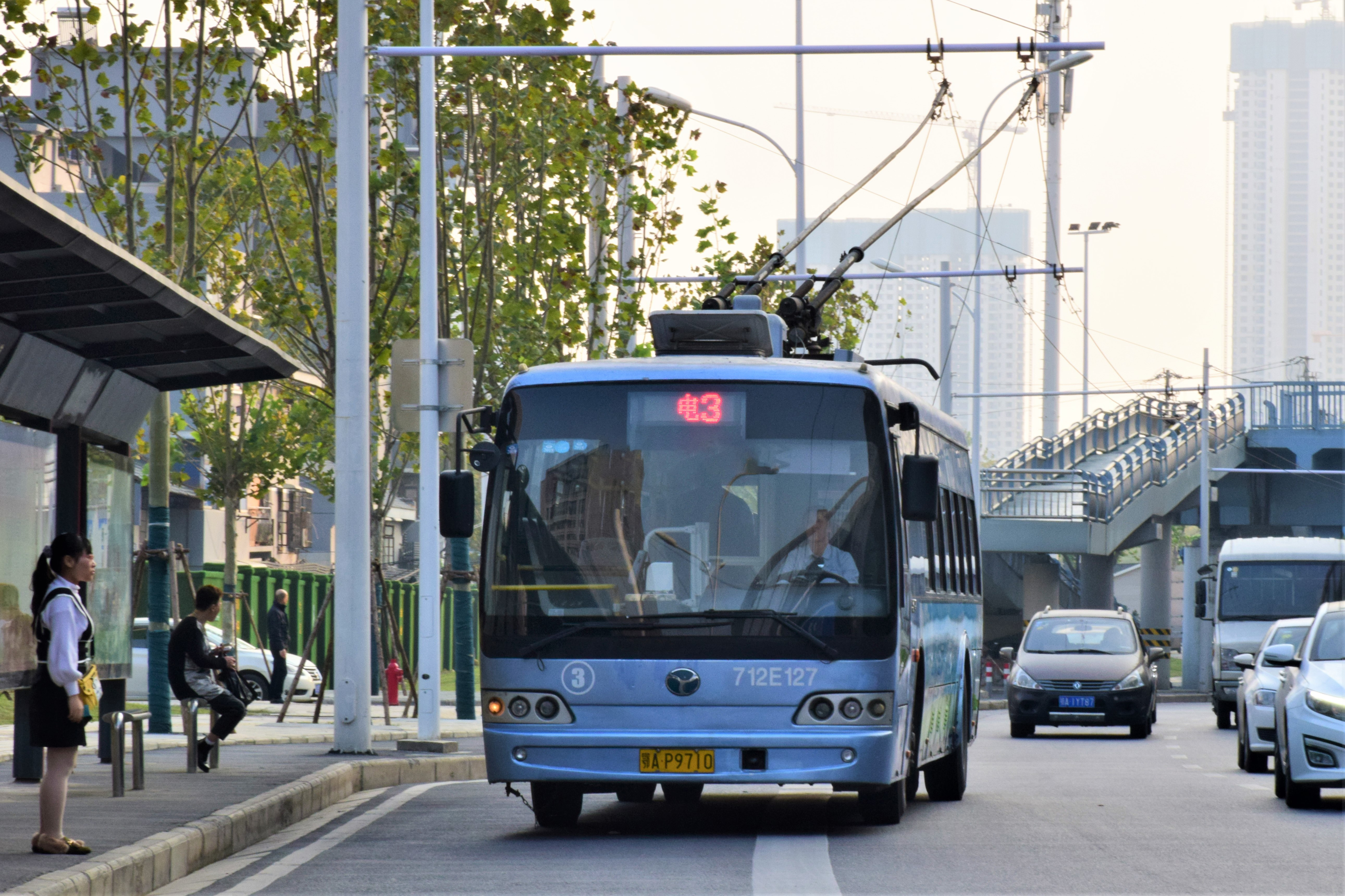 武汉公交电车3路