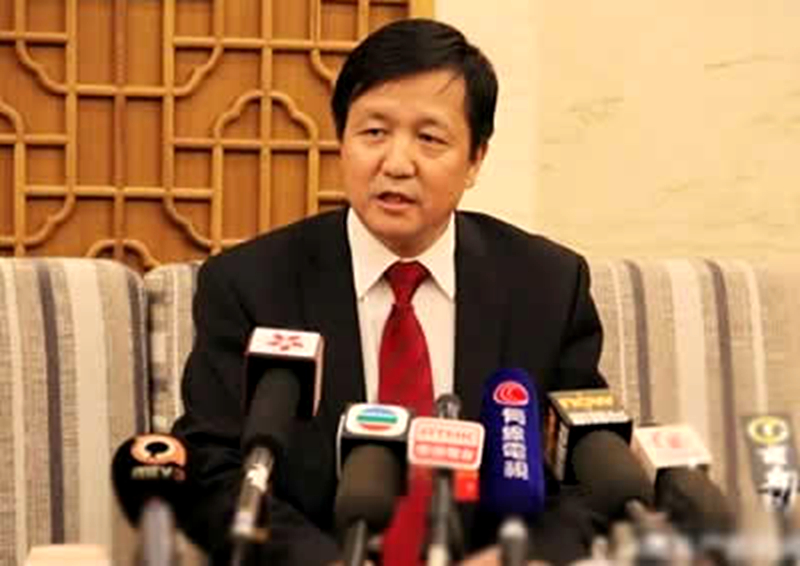  p data-id="gnwztdb3lg">张新,男,1962年11月