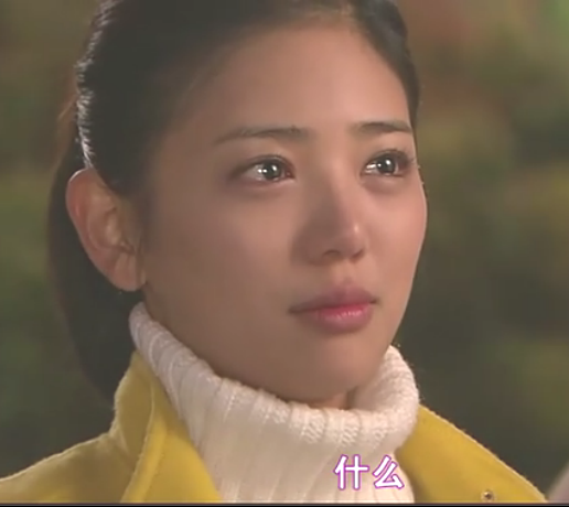  p>李泰林(         ),1986年10月5日出生于韩国蔚山广域市,韩国女