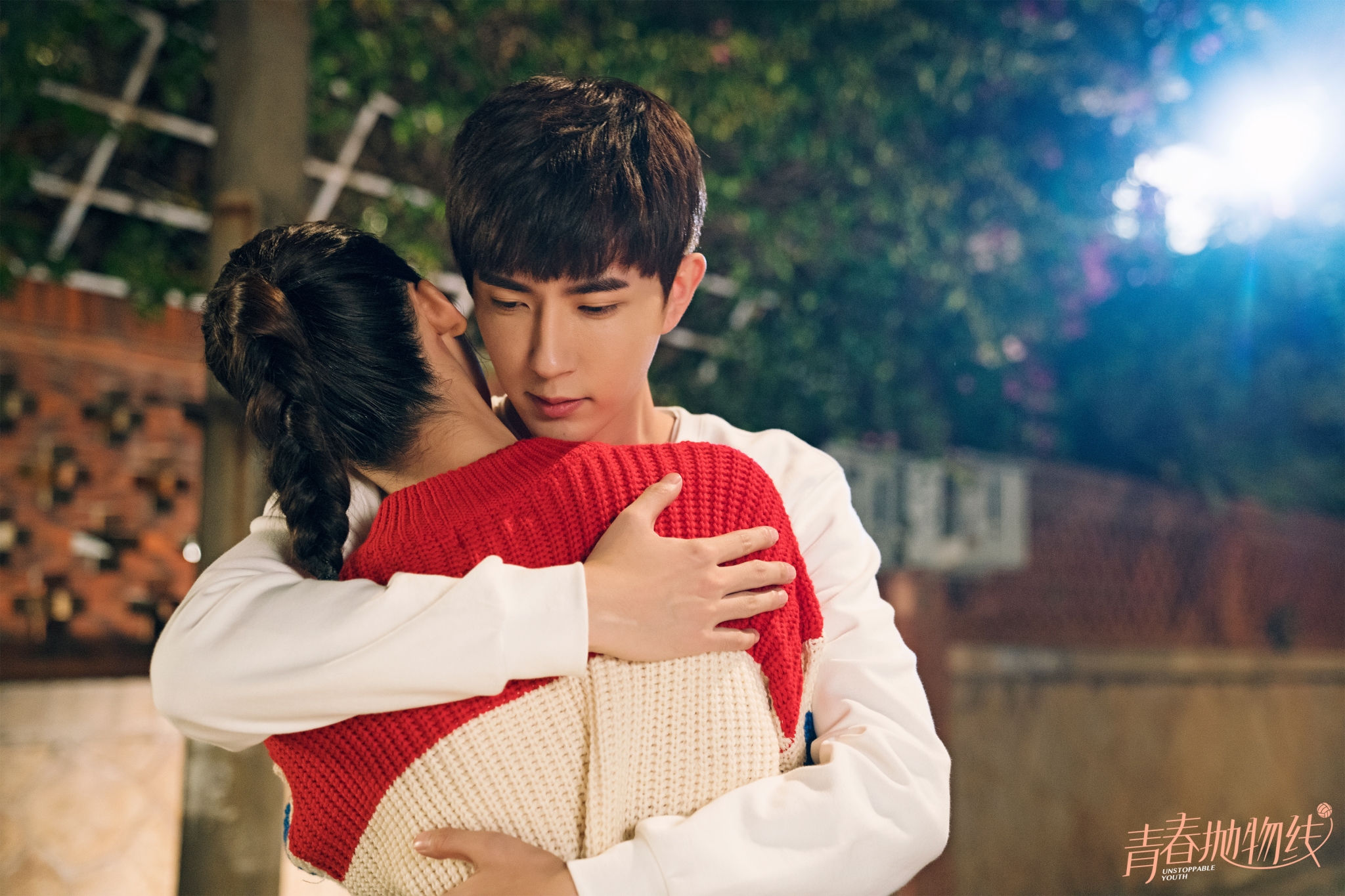  a target="_blank" href="/item/于朦胧/3209079" data-lemmaid="