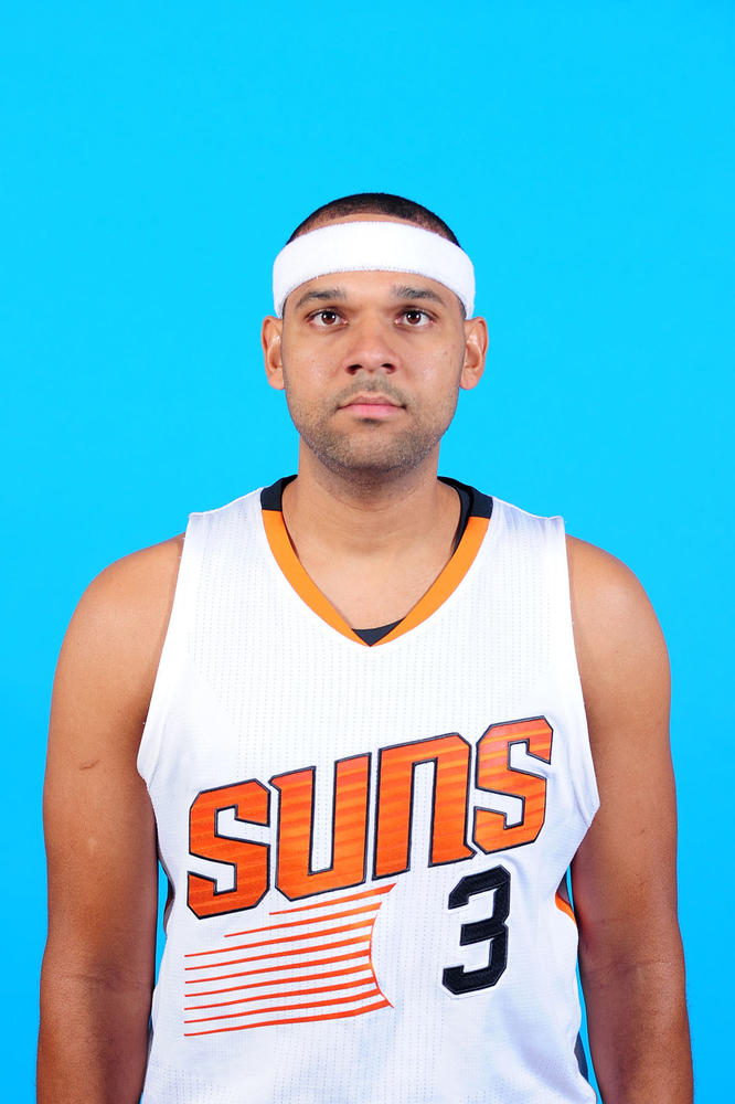  p>贾里德·达德利(jared dudley),1985年7月10日出生于美国 a target