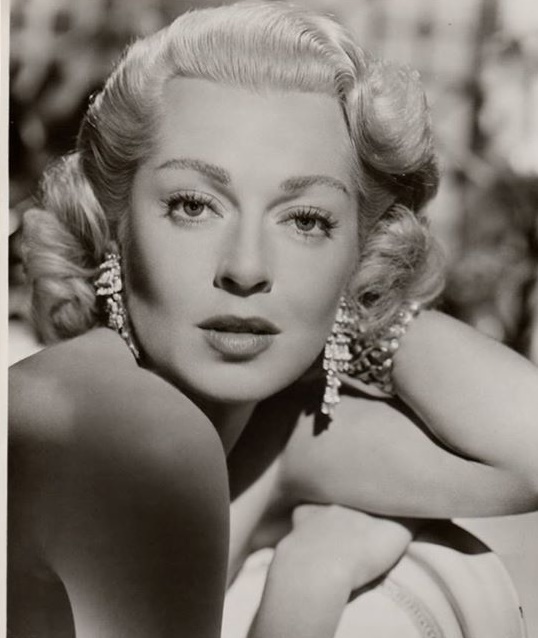 p>拉娜·特纳(lana turner,1921年2月8日—1995年6月25日),出生于