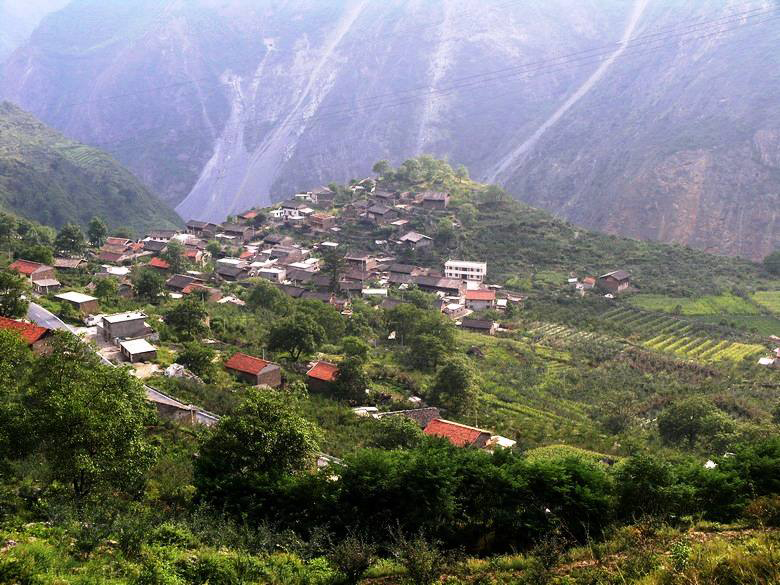  p>叠溪古城遗址,位于 a target="_blank" href="/item/茂县/3033737"